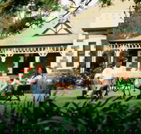 The Lodge Country House - Accommodation QLD
