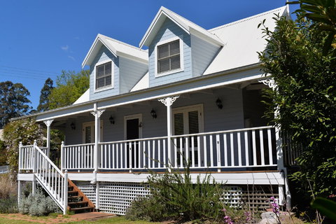 The Doll's House - Accommodation QLD 0