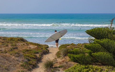 208 Surfers Pde - Accommodation QLD 1