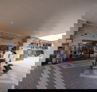 Aastro Dish Motor Inn - Accommodation QLD