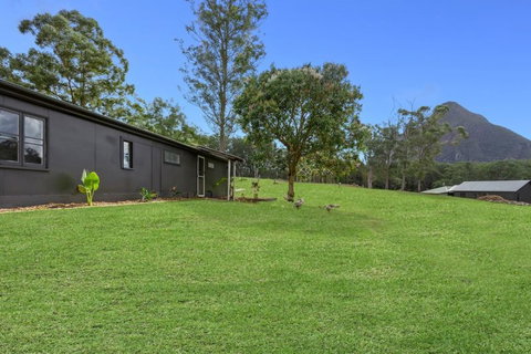 Sunshine Coast Farm Stay  - Accommodation QLD 1