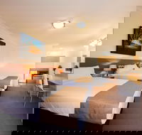 Adelong Motel - Accommodation QLD