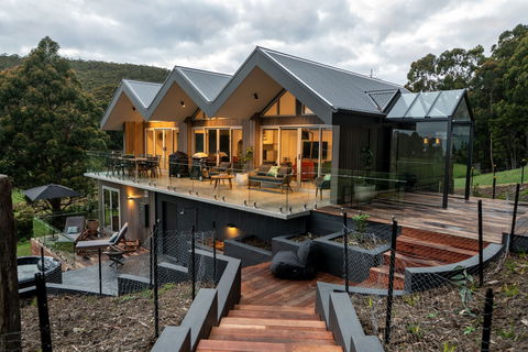 Adventure Bay Retreat - Accommodation QLD 0