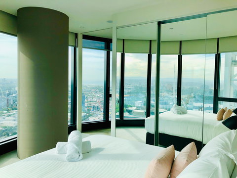 Arise Australia 108 - Accommodation QLD 1