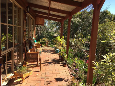 Artscape Cottage Beechworth - Accommodation QLD 1