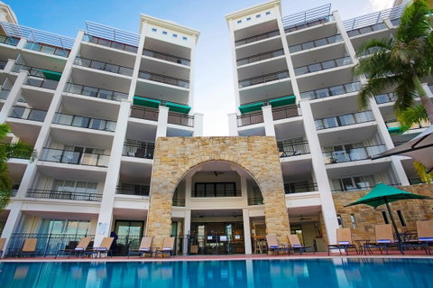 At Blue Horizon Resort - Accommodation QLD 1