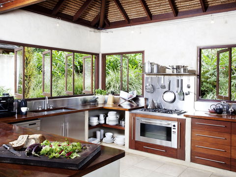 Bali Hai Holiday Accommodation And Location Venue - Accommodation QLD 1