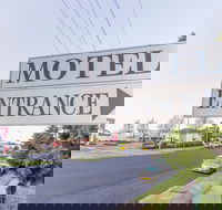 Bathurst Motor Inn - Accommodation QLD