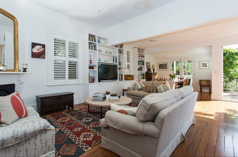 Beautiful Bondi Home - Accommodation QLD 1
