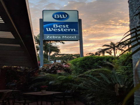 Best Western Zebra Motel - Accommodation QLD 0