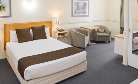 Best Western Ambassador Motor Lodge - Accommodation QLD 1