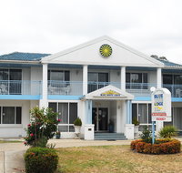 Blue and White Lodge - Accommodation QLD