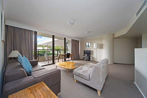 BreakFree Capital Tower - Accommodation QLD 2