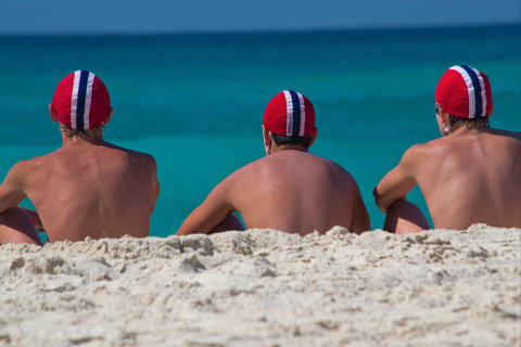 Claytons On Cylinder Beach Front Apartments - Accommodation QLD 0