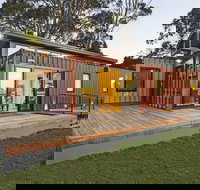 Coastal Pods Wynyard - Accommodation QLD