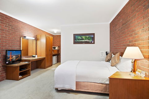 Country Plaza Halls Gap - Accommodation QLD 2