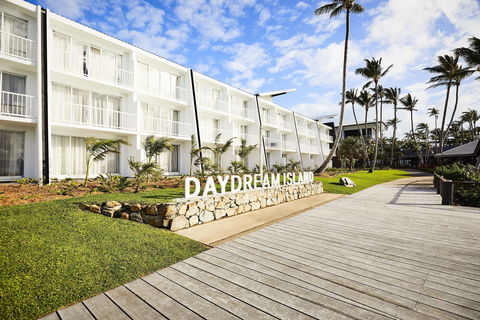 Daydream Island Resort And Living Reef - Accommodation QLD 2