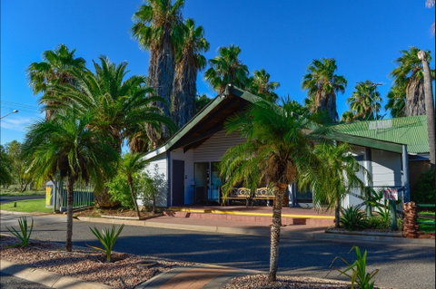 Desert Palms Alice Springs - Accommodation QLD 2