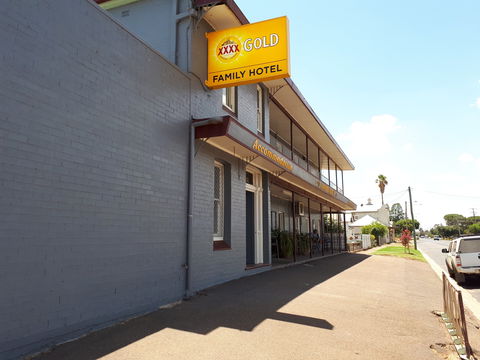 Family Hotel Cootamundra - Accommodation QLD 1