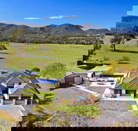 Hillbrook Estate - Accommodation QLD