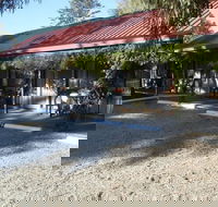 Jolly Swagman Holbrook Motor Inn - Accommodation QLD
