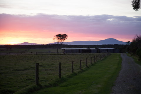 Just Inside The Gate - Accommodation QLD 0