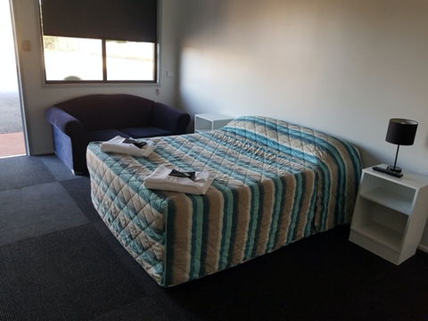 Lamington Hotel Motel - Accommodation QLD 2
