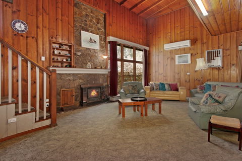 Le Chateau - Accommodation QLD 1