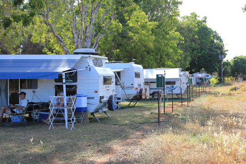 Manbulloo Homestead Caravan Park - Accommodation QLD 2