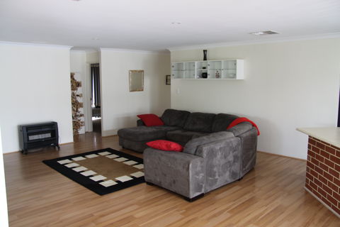 Mandurah Golf Links Retreat - Accommodation QLD 2