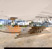 Mont Sapphire Luxury Retreat - Accommodation QLD