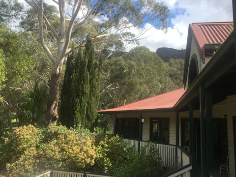 Mountain Grand Halls Gap - Accommodation QLD 1