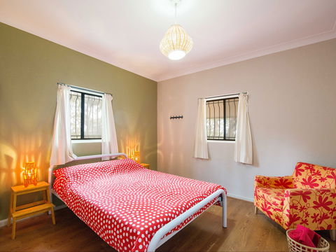 Mount Lofty Cottage YHA - Accommodation QLD 2