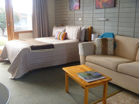 Scamander On The Beach - Accommodation QLD 2