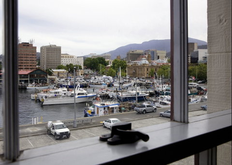 Sullivans Cove Apartments - Harbourside - Accommodation QLD 1