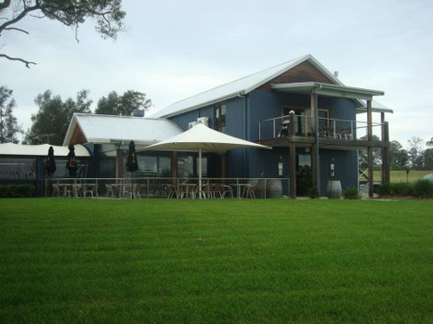 Tatler Vineyard Accommodation - Accommodation QLD 0