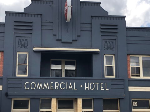 The Commercial Hotel Mansfield - Accommodation QLD 0