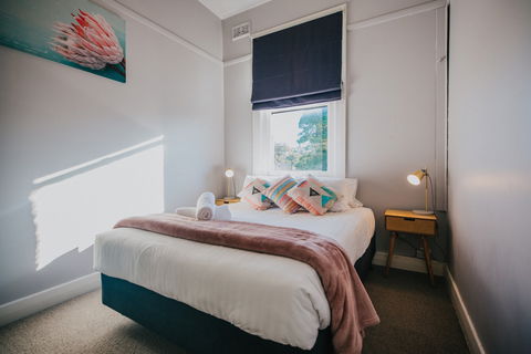 The Duke Of Wellington Hotel - Accommodation QLD 0