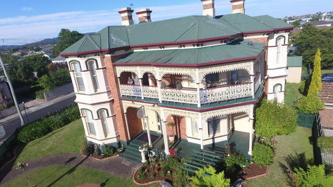 The Grand On Macfie - Accommodation QLD 0