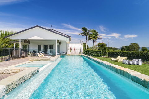 Villa St Helena - Accommodation QLD 0