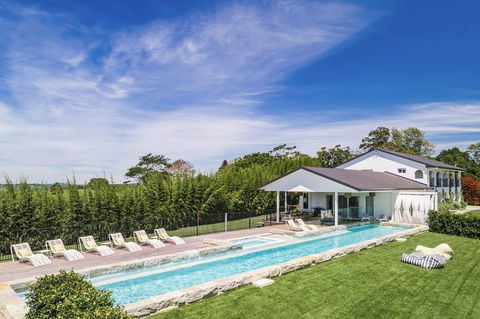 Villa St Helena - Accommodation QLD 1