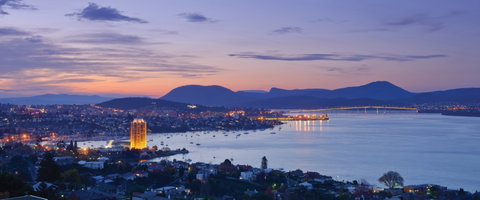 Wrest Point - Accommodation QLD 1