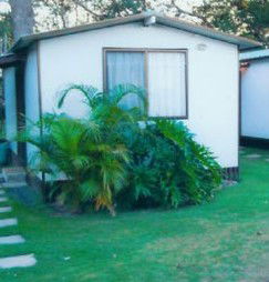 Broadwater Stopover Tourist Park - Accommodation QLD 3
