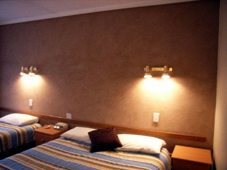Bairnsdale Main Motel - Accommodation QLD 1