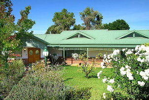 Dixons Creek VIC Accommodation QLD