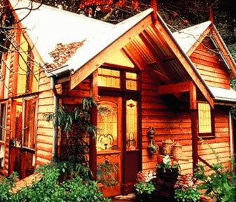 Arcadia Cottages - Accommodation QLD 0