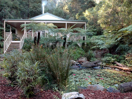 Myers Creek Cascades Luxury Cottages - Accommodation QLD 1