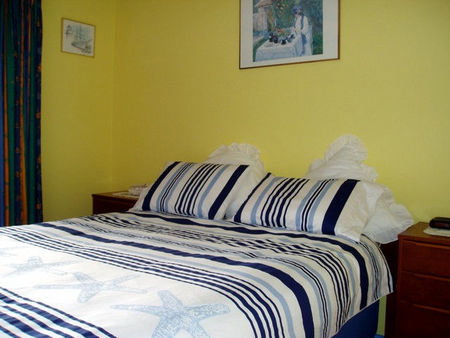 Bells By The Beach Holiday House - Accommodation QLD 3
