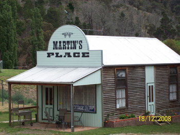 Snug As A Bug Motel - Accommodation QLD 3