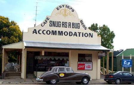 Snug As A Bug Motel - Accommodation QLD 4